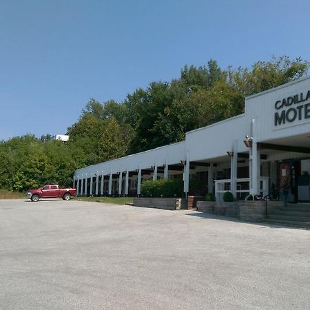 The Cadillac Motel Saint Albans Kültér fotó